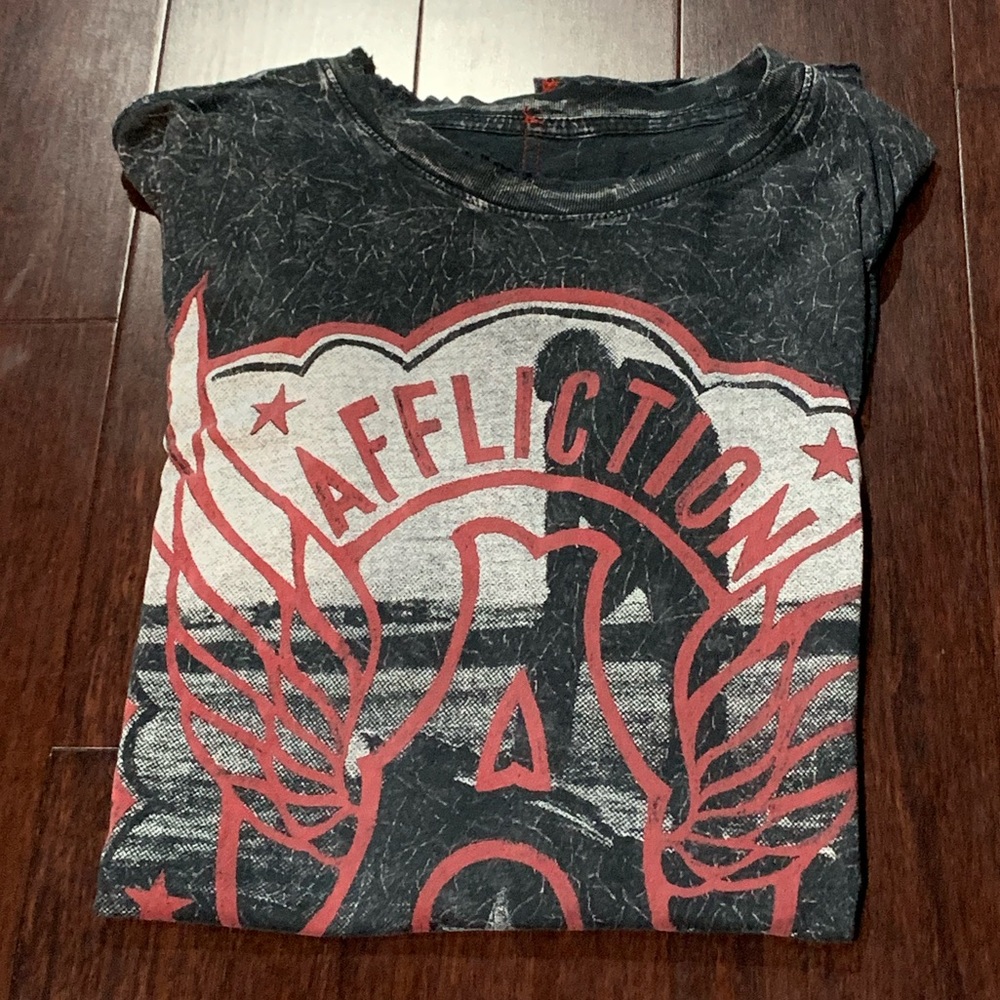 Men’s Affliction T Shirt- XL